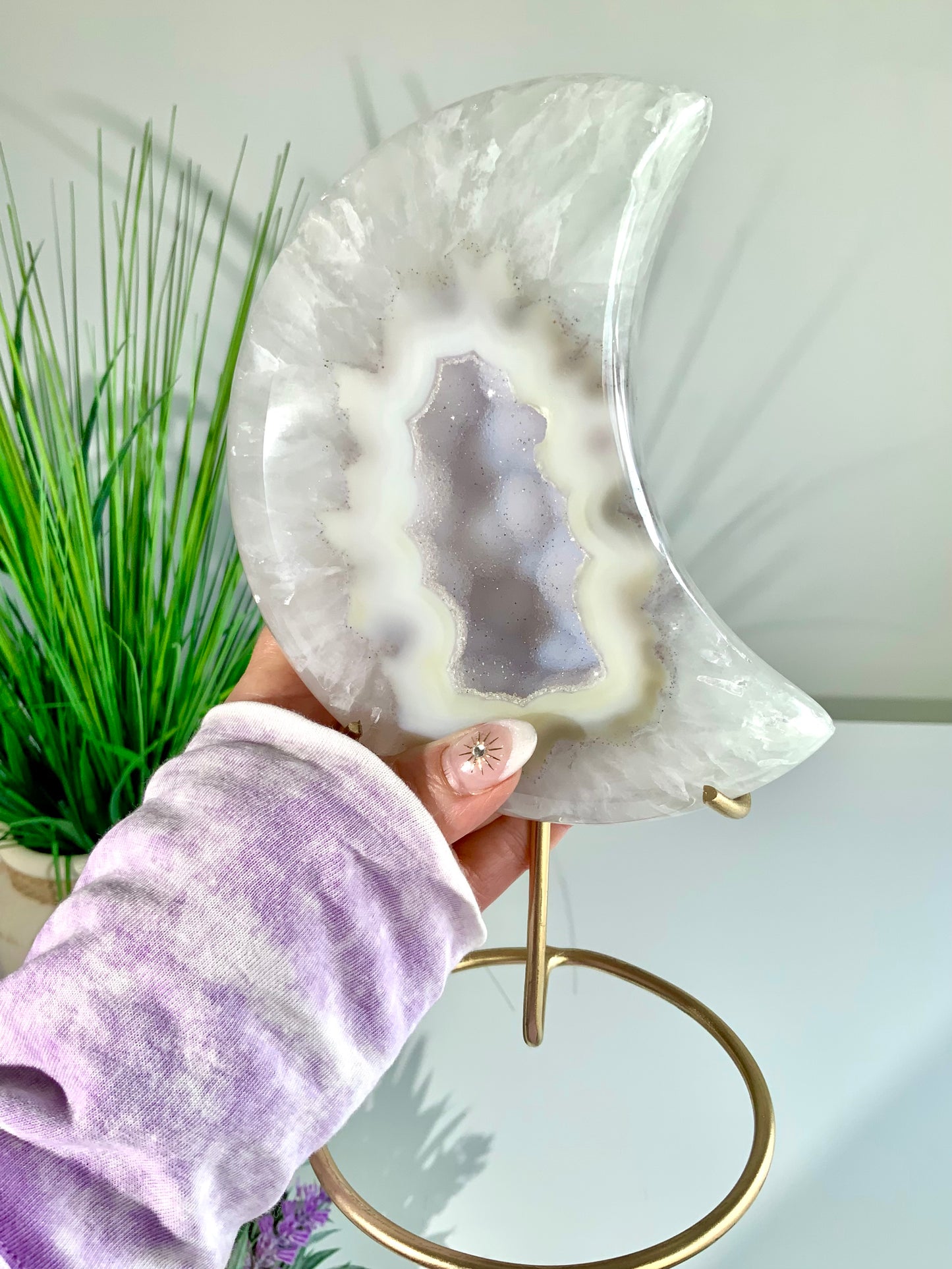 Beautiful Agate Moon with Druzy -G