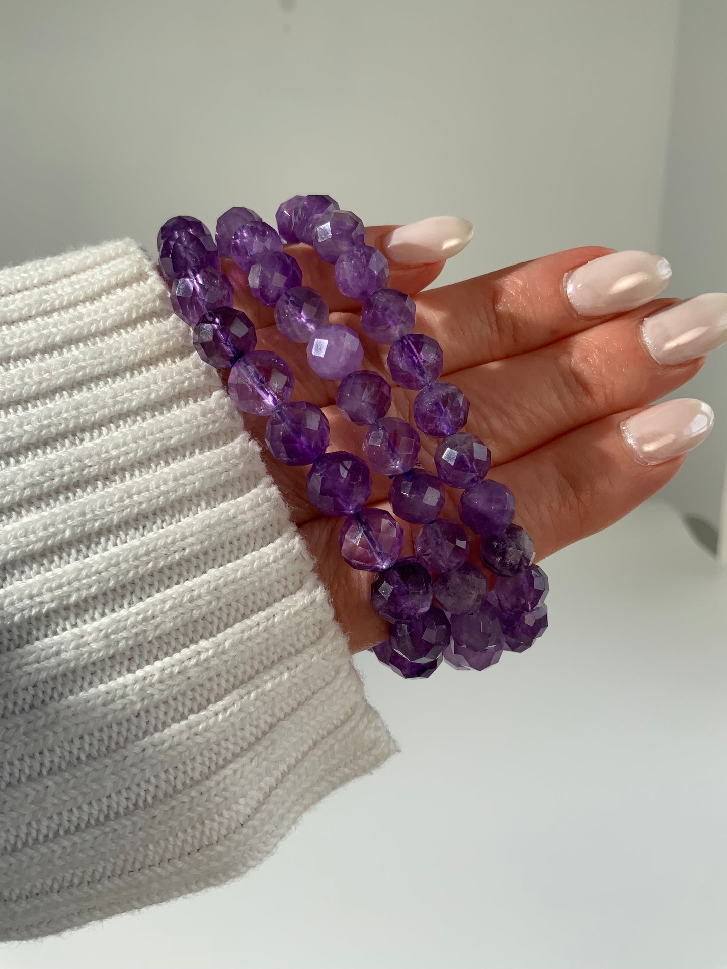 Faceted Amethyst Bracelet – 7mm Crystal Bead Bracelet | Peace, Calm & Intuition