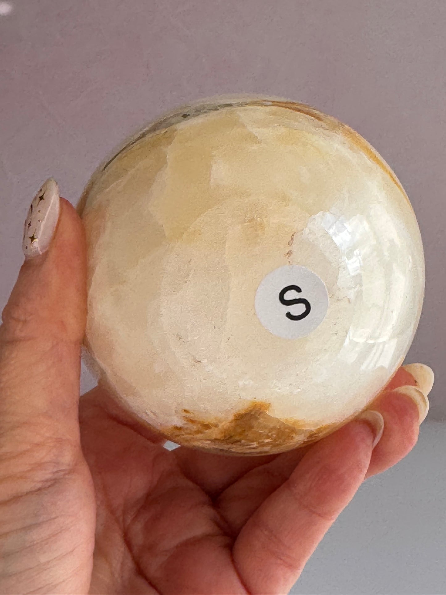 White Onyx Apple Carving