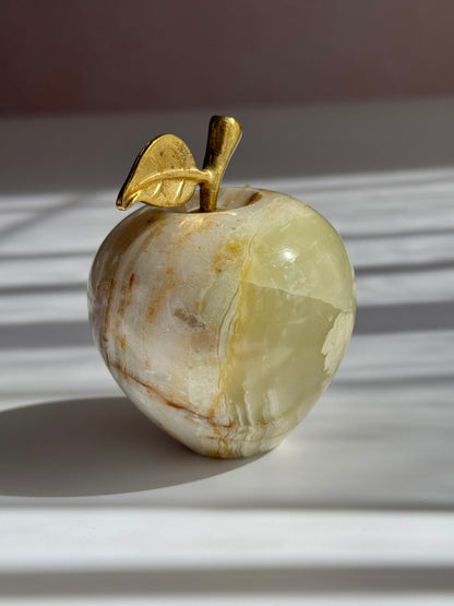 Beautiful Onyx Apple
