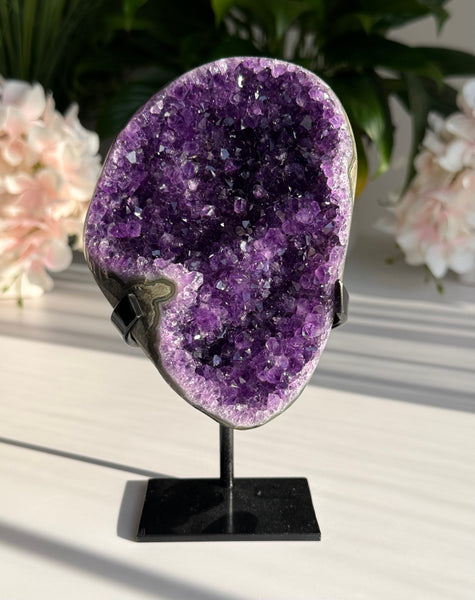 Uruguay Amethyst Druzy on stand – Deep Peace & Protection