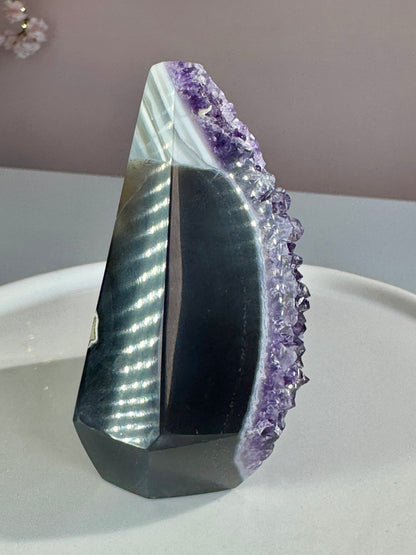Amethyst Pyrmid