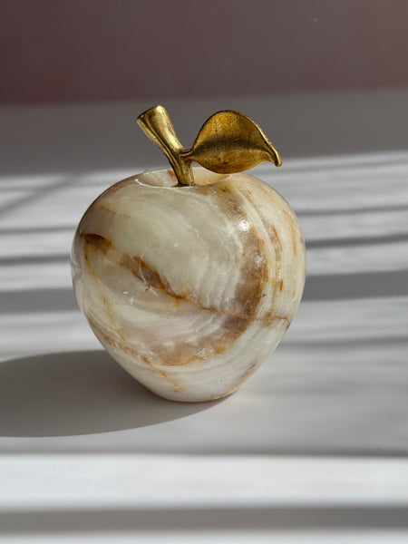 Beautiful Onyx Apple