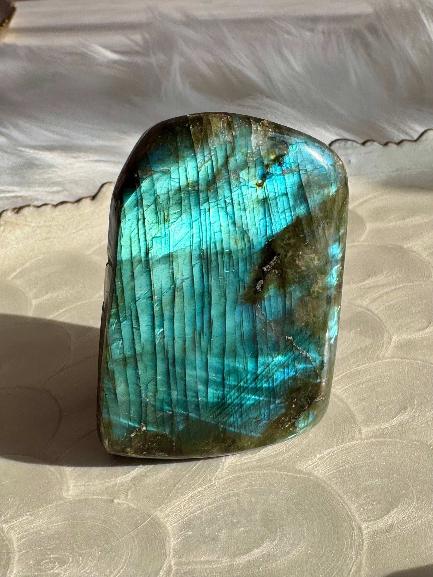 Flashy Labradorite Freeform — Teal Blue Flash