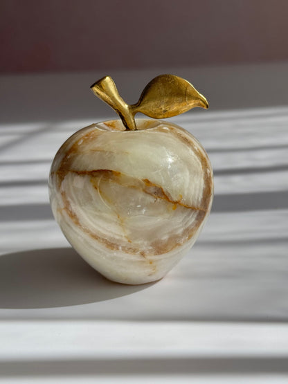 Beautiful Onyx Apple