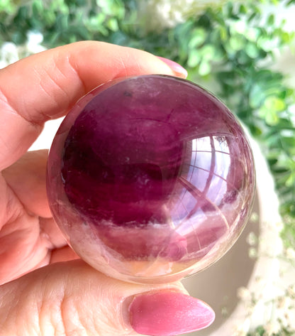 Flourite sphere