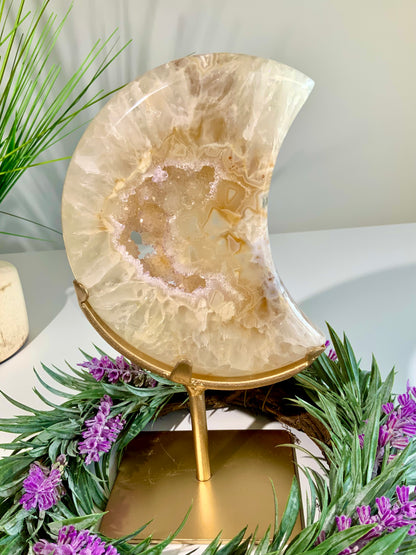 Beautiful Agate Druzy Moon on Gold Stand – Statement Crystal Décor