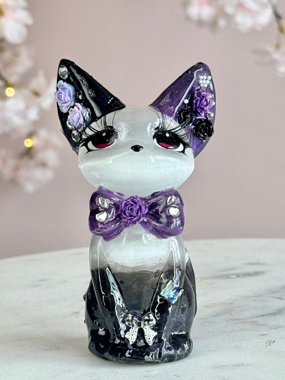 Hand Painted Satin Spar Luna Cat