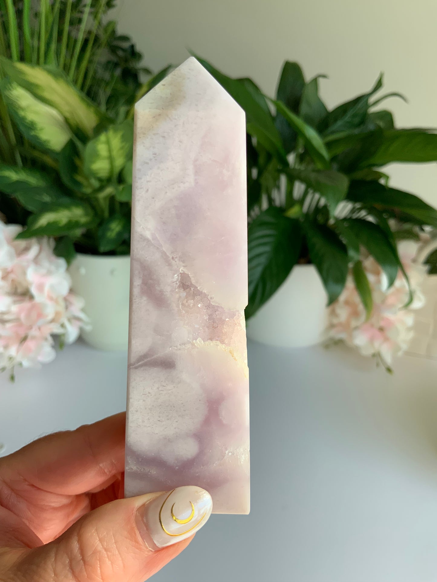 Lavender Pink Flower Agate Tower