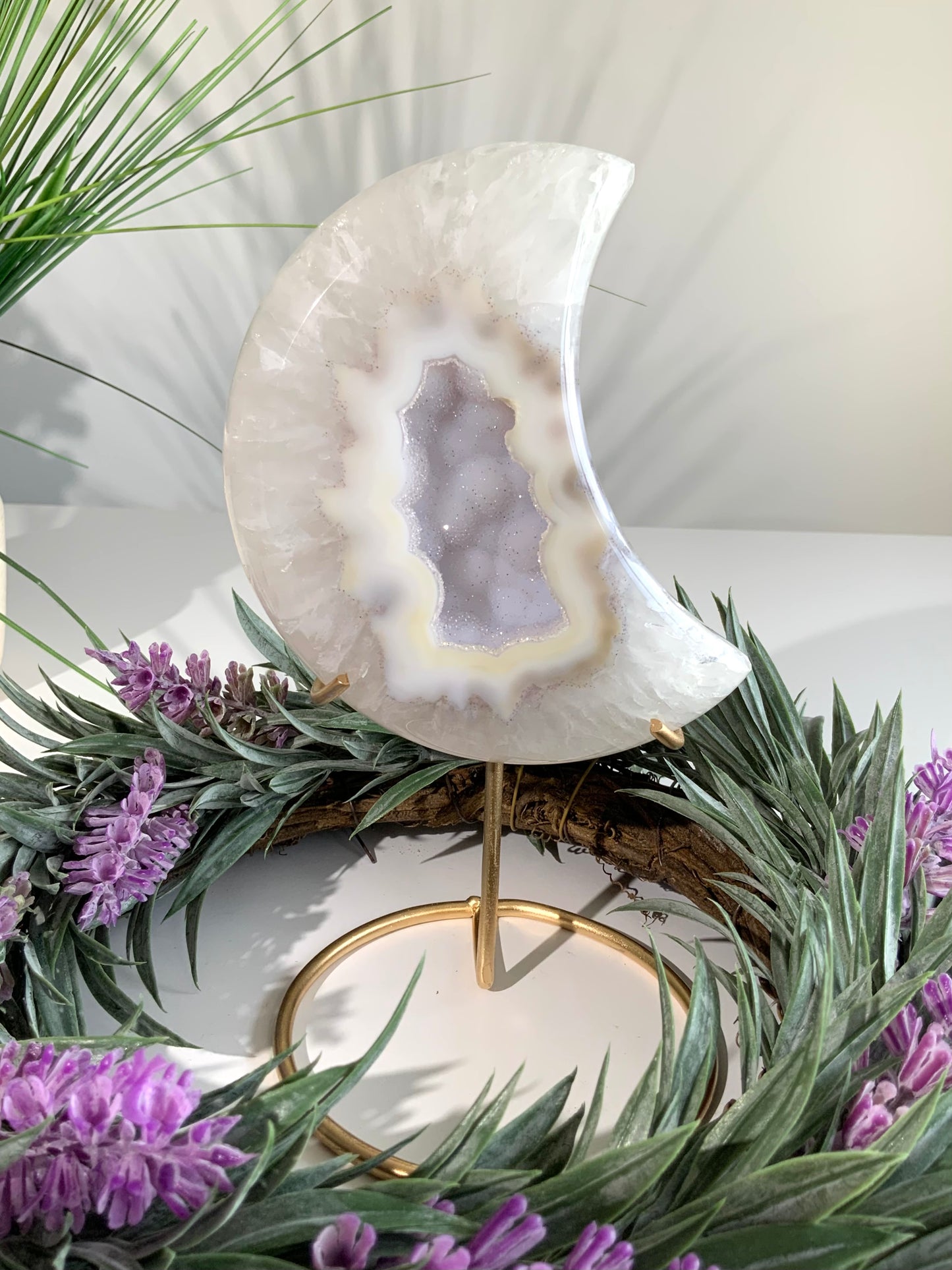 Beautiful Agate Moon with Druzy -G