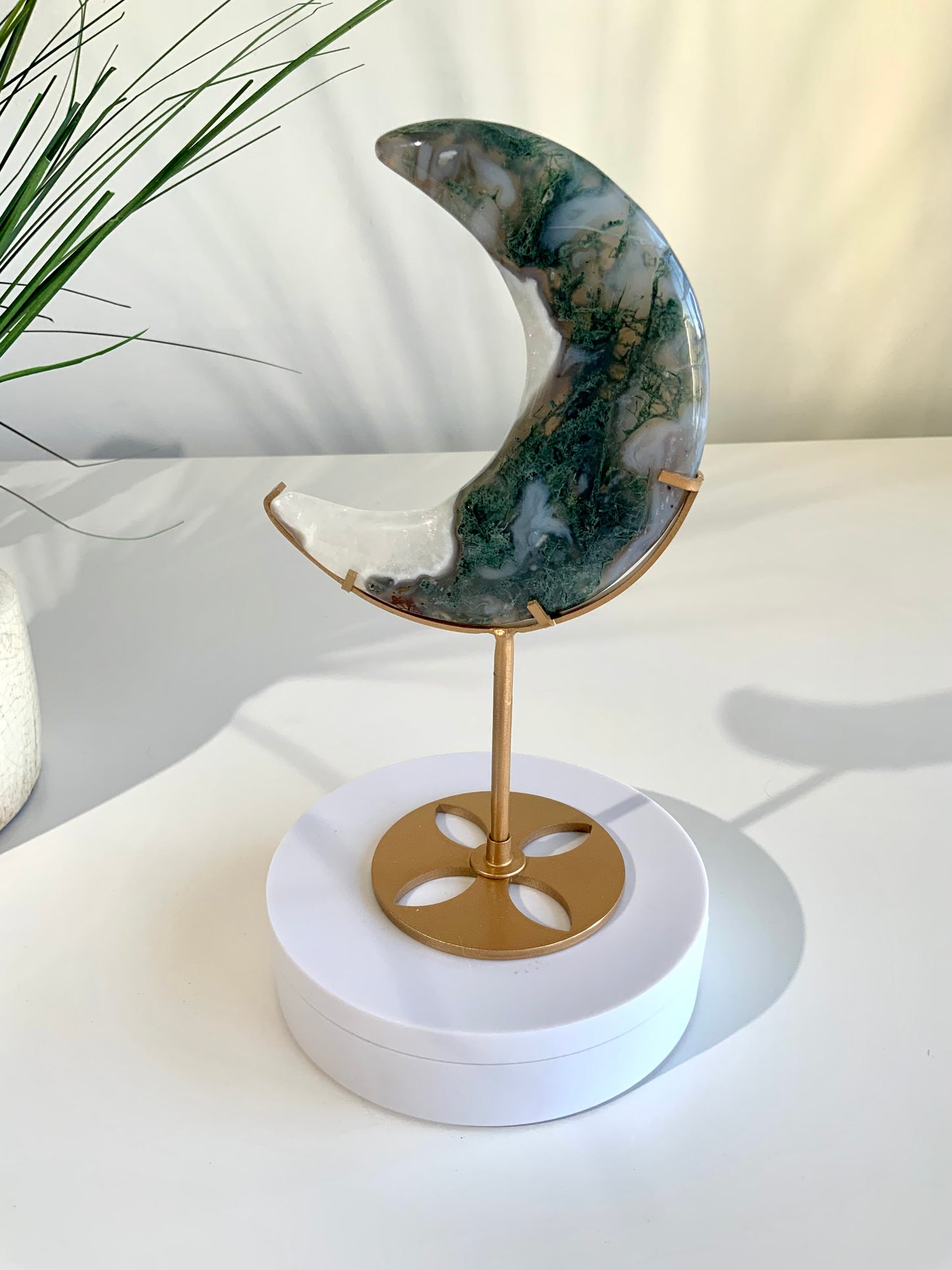 Moss Agate Moon with stand -04
