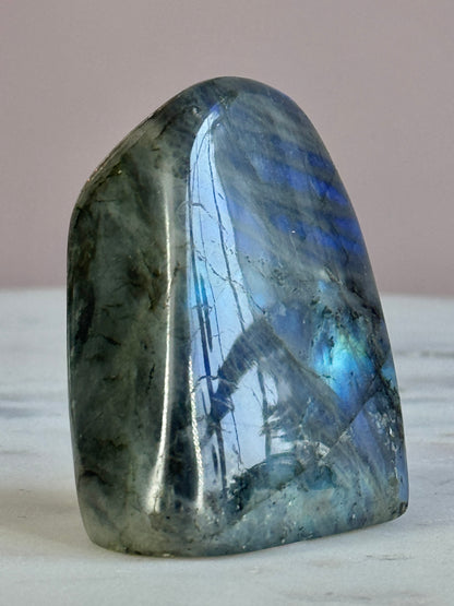 Labradorite Free-form | Deep Blue Flash