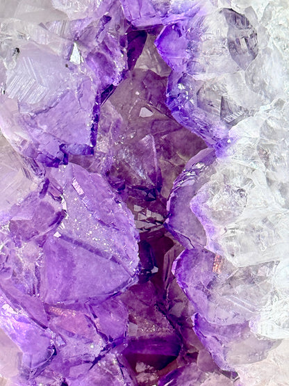 Amethyst & Agate Druzy Pyramid | Purple Crystal Pocket with Sugary Sparkle ⭐