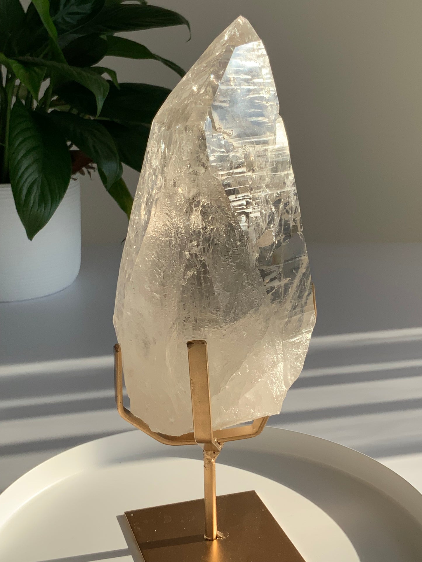 Light Citrine Quartz Tower – Self-Healed • Abundance & Renewal