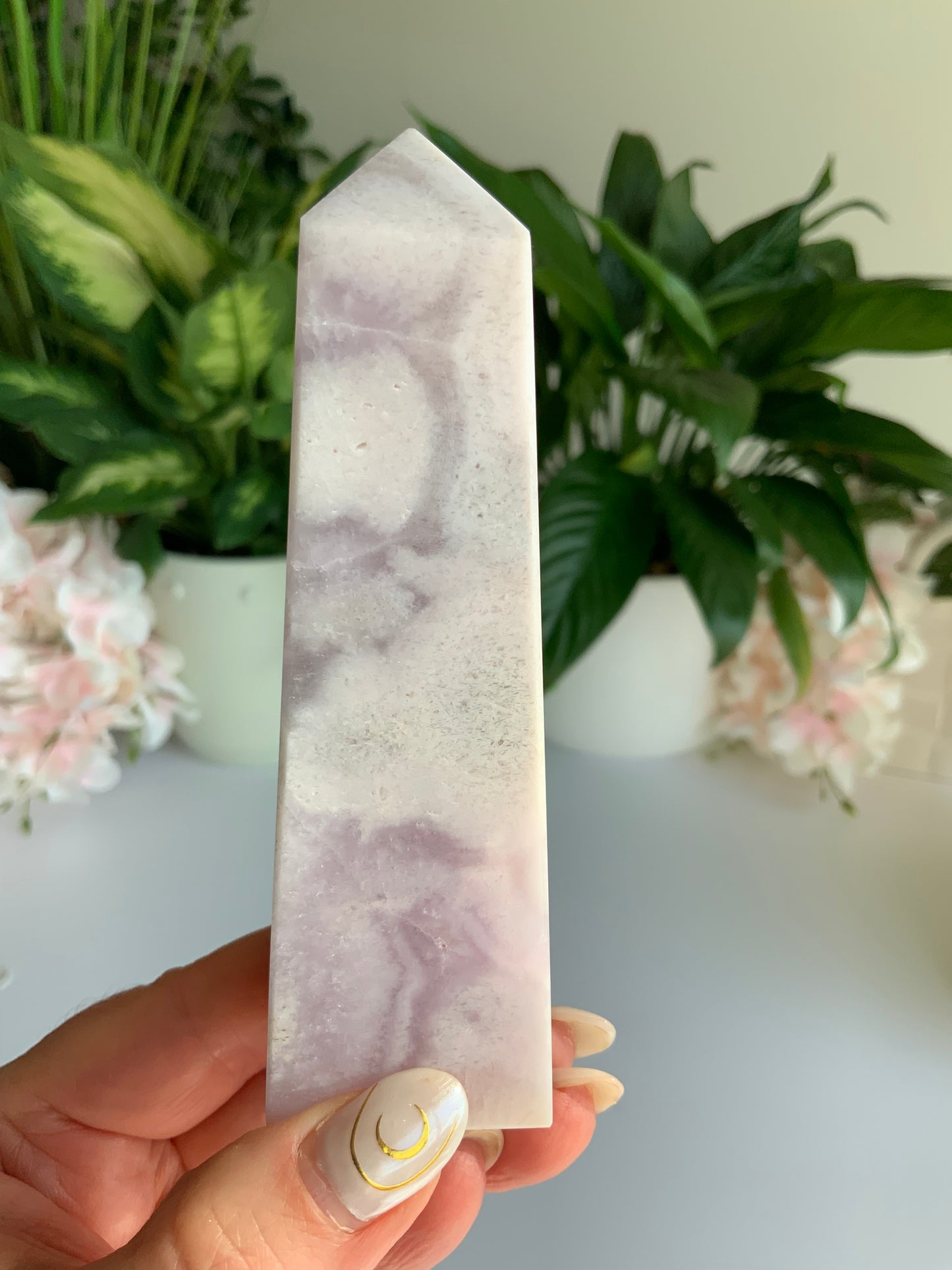 Lavender Pink Flower Agate Tower