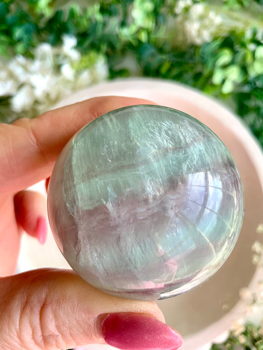 Flourite sphere