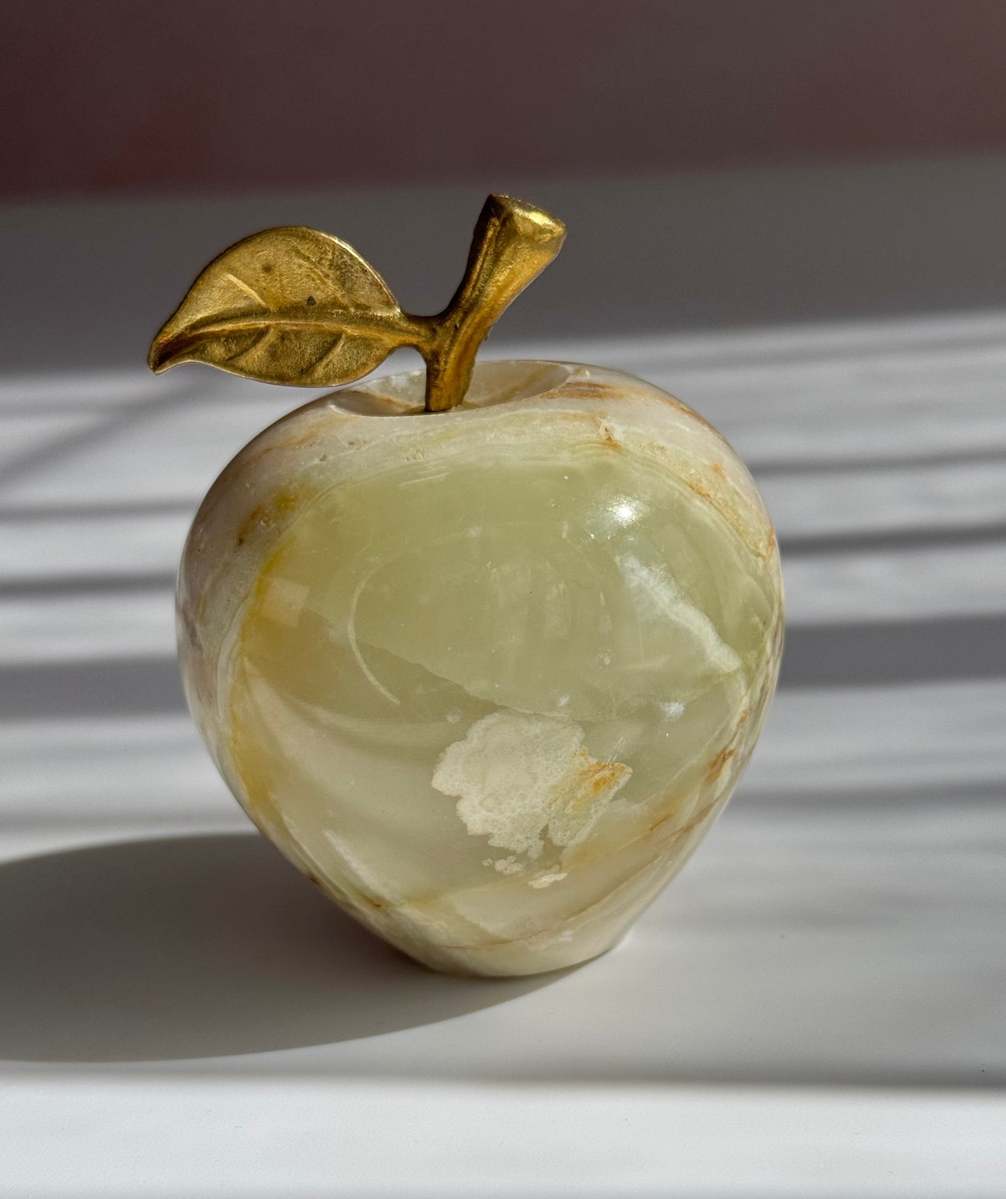 Beautiful Onyx Apple