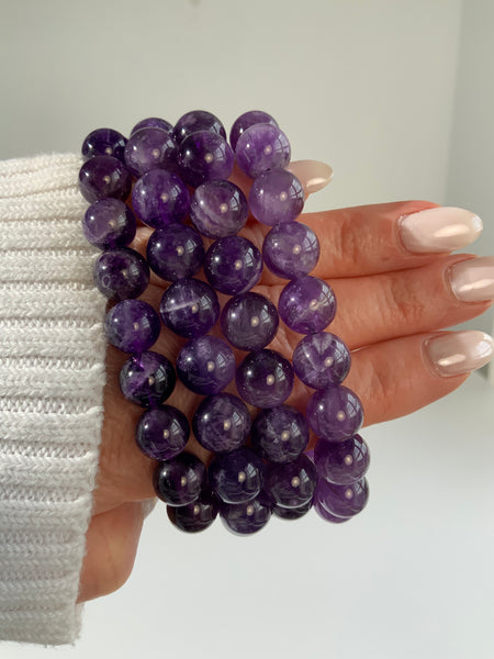 Amethyst Crystal Bracelet – 8mm Natural Amethyst Bead Stretch Bracelet | Calm & Intuition