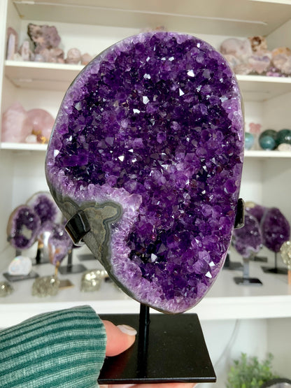 Uruguay Amethyst Druzy on stand – Deep Peace & Protection