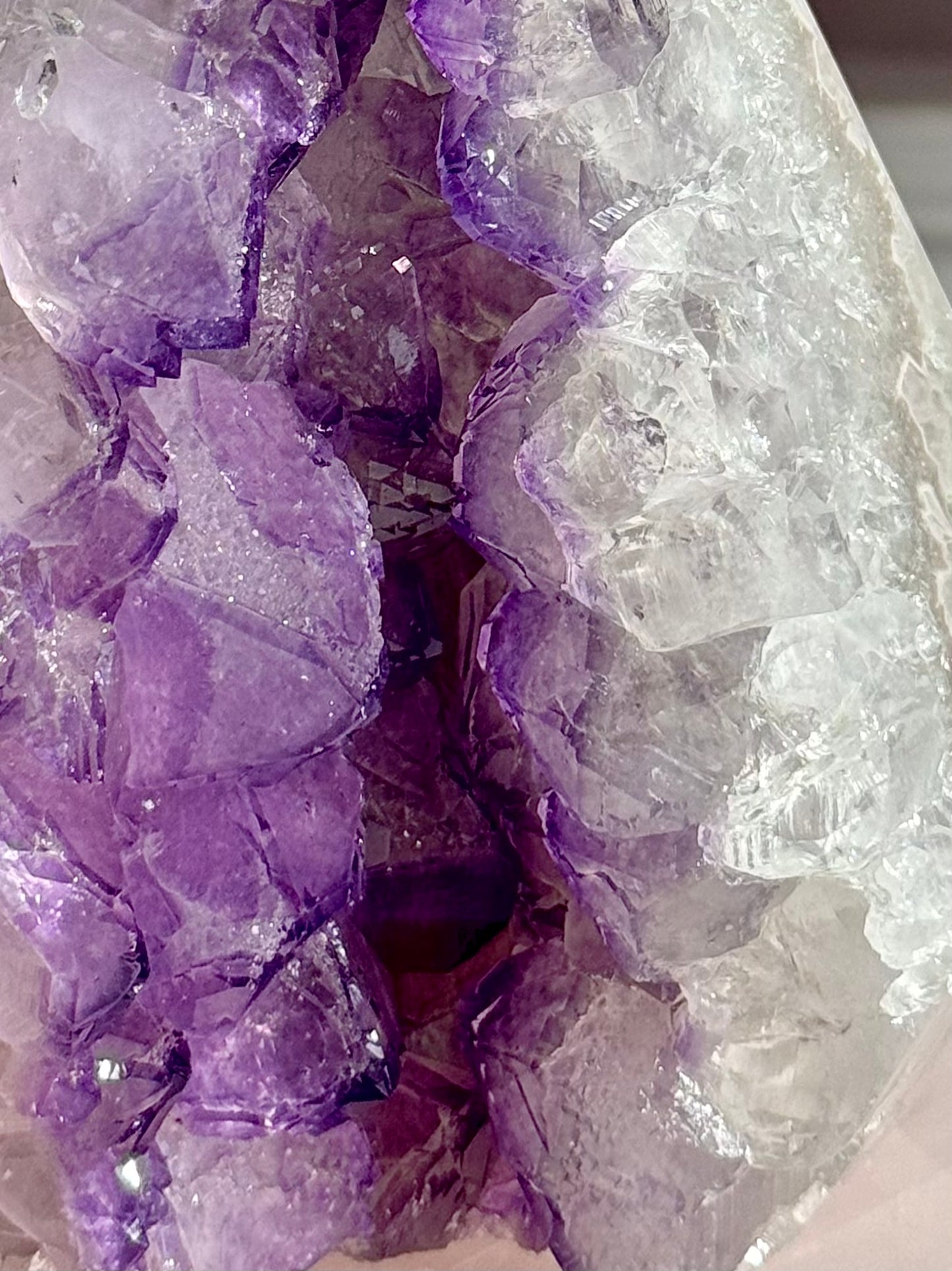 Natural Uruguay Lavender Druzy Amethyst Pyramid ⭐