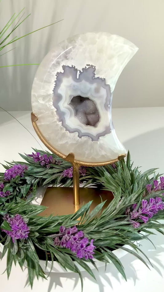 Agate Moon - Beautiful Druzy - B