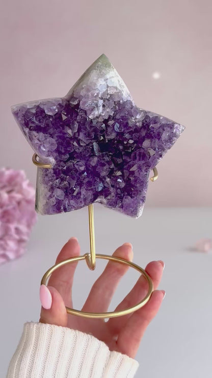 Amethyst Druzy Star on Gold Stand