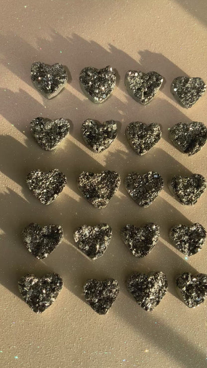 Mini pyrite hearts