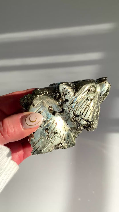 Pyrite Wolf Carving – Strength • Protection • Leadership