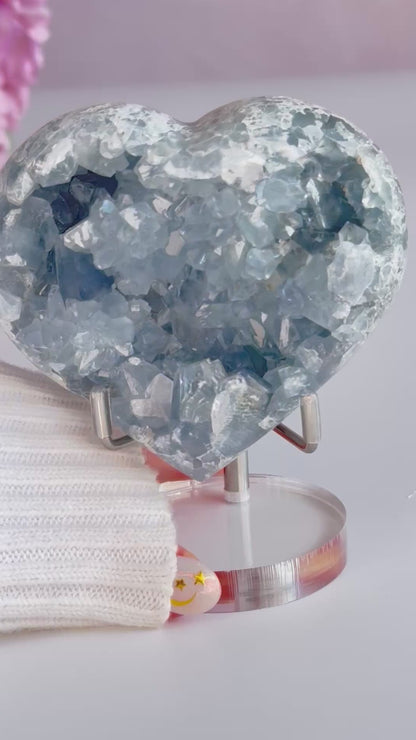 Celestite Heart-R