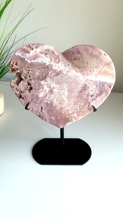 Beautiful  X-Large Pink Amethyst Heart