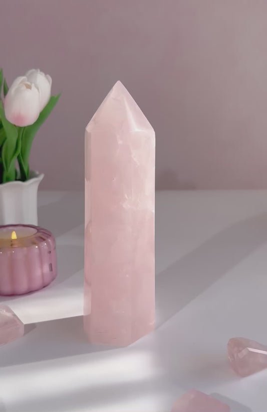 🌸 Rose Quartz Tower – Polished Point for Love & Calm-H
