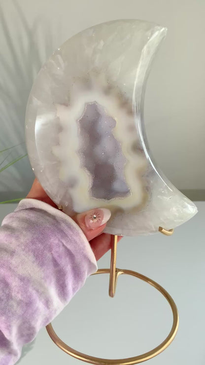 Beautiful Agate Moon with Druzy -G
